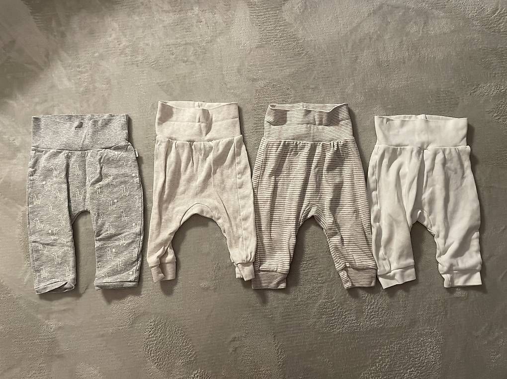 Lotti & Set di vestiti: Baby Hosen Gr. 68 – Usato da Aarburg venduto da runningchicken