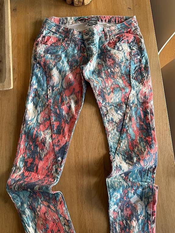 Please Jeans Hosen: Pantaloni Please taglia media – Neu (gemäss Beschreibung) aus Novazzano von sol_vk8x 1
