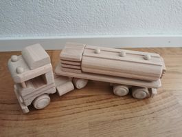 Holz Tankwagen Spielzeug