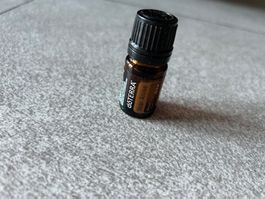 Huile essentielle DoTerra «STAR ANISE», 5 ml,neuve