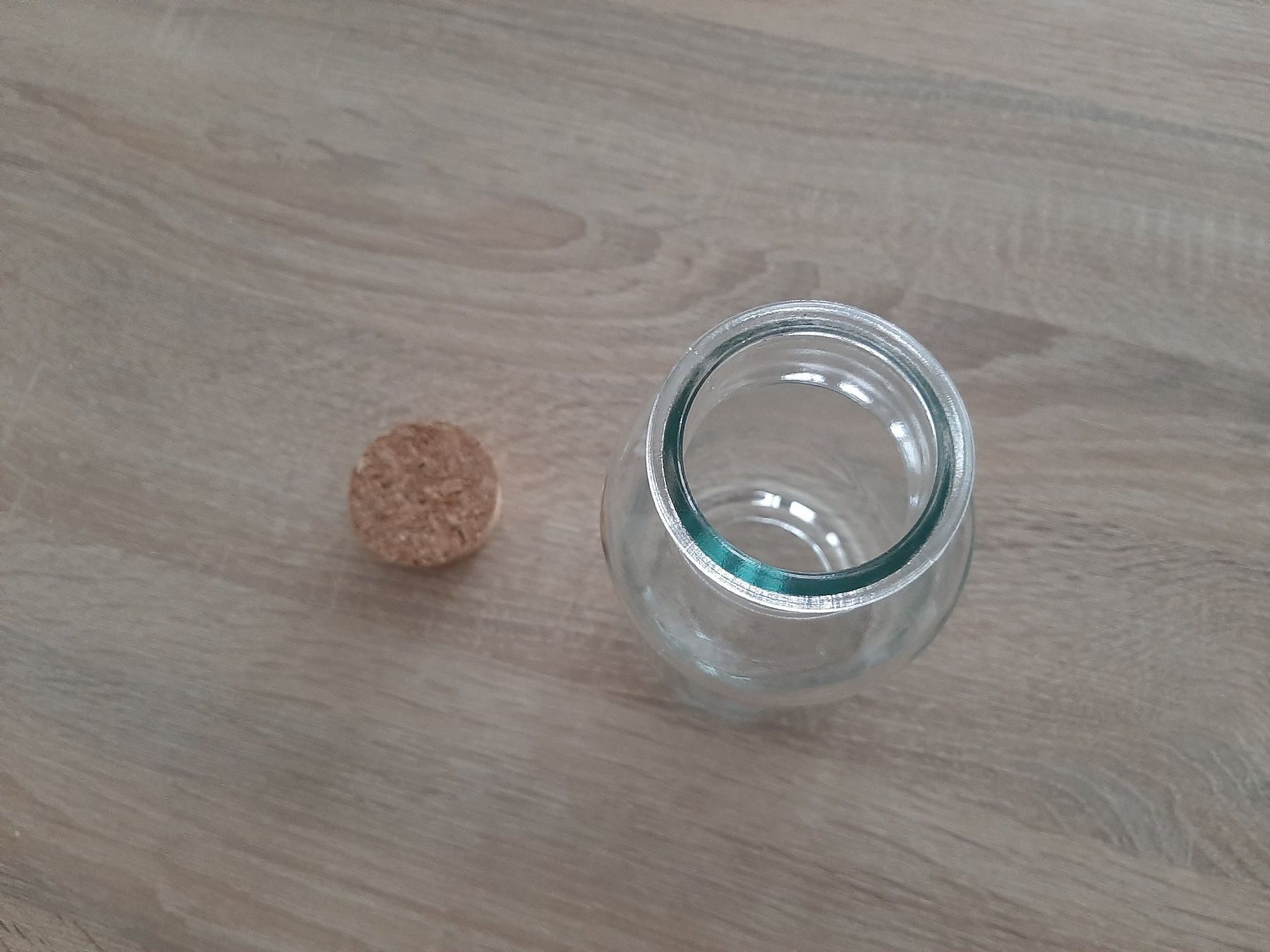 Bicchieri: Glasgefäss / Vase mit Korkdeckel – Usato da Menziken venduto da Rien1 4