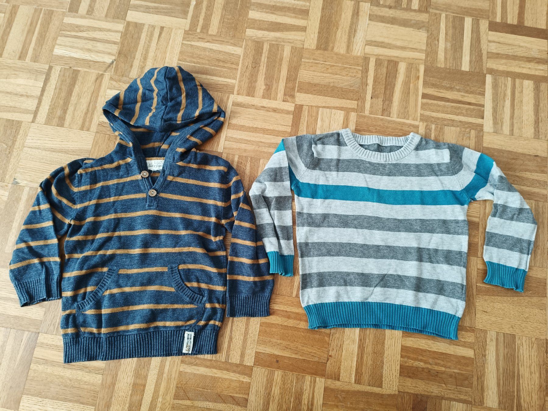 H&M Maglioni & Felpe: Kinder 2x Pullover Gr 86 gestreift Leicht Strick – Usato da Oberhofen Thun'see venduto da cri_6md2