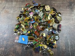 Grosse Sammlung von Pins, Anstecknadeln - Top Zustand!