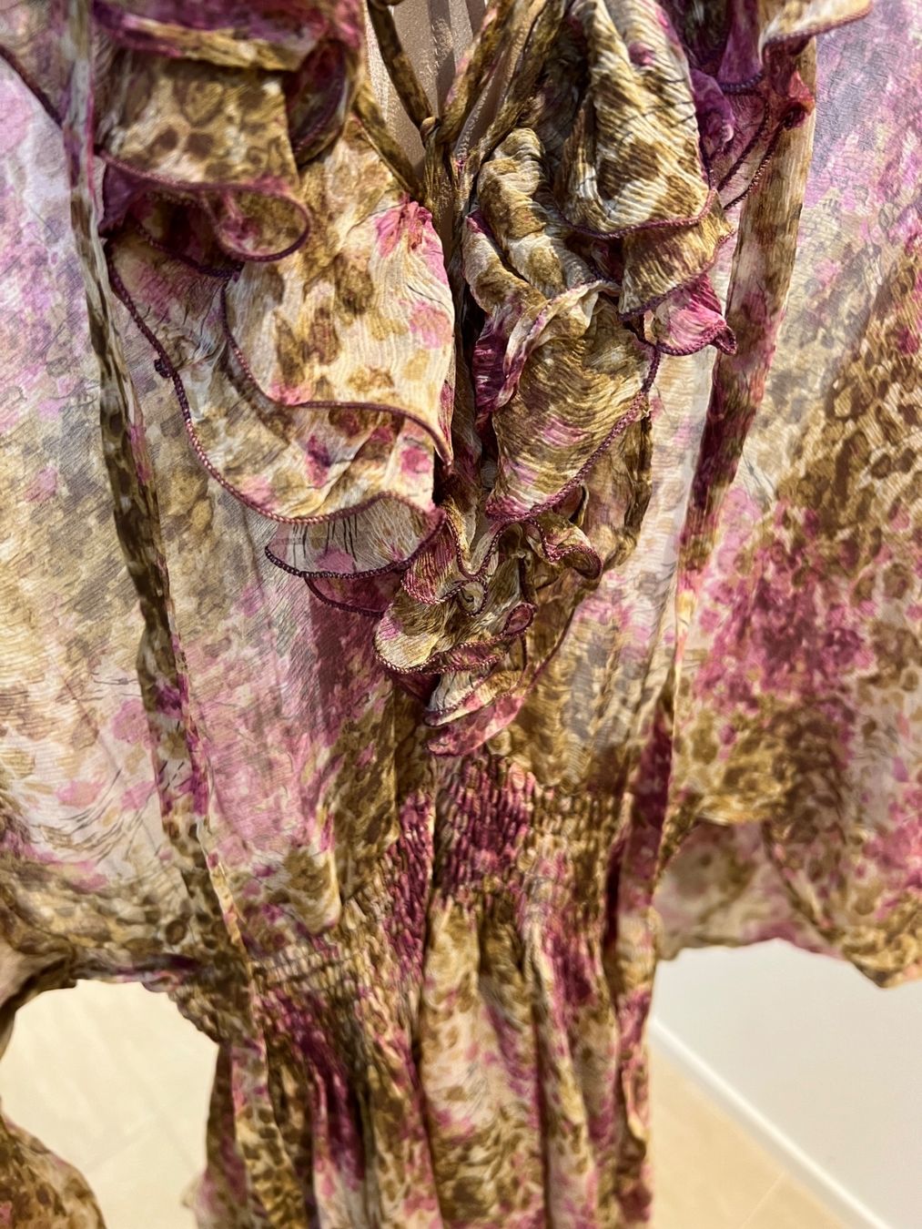 Bally Vestiti: Bally 100% silk Kleider, gr 36 – Nuovo (secondo la descrizione) da Kaufdorf venduto da Ostrich 4