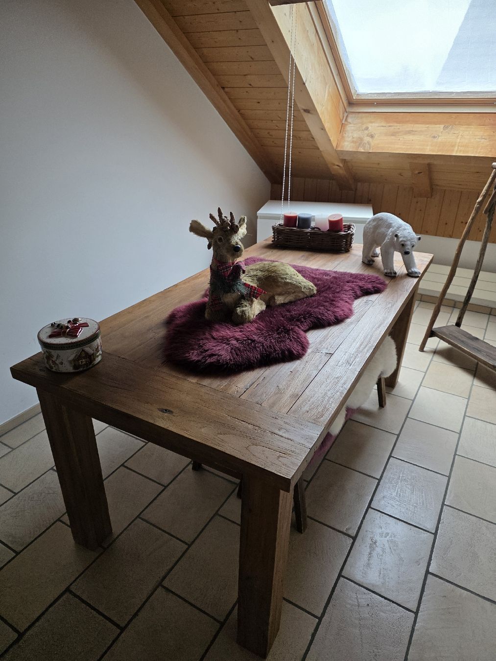 Tavoli: Rustikaler Esstisch aus Holz, Top Zustand! – Usato da USTER venduto da A_M_G_12 4