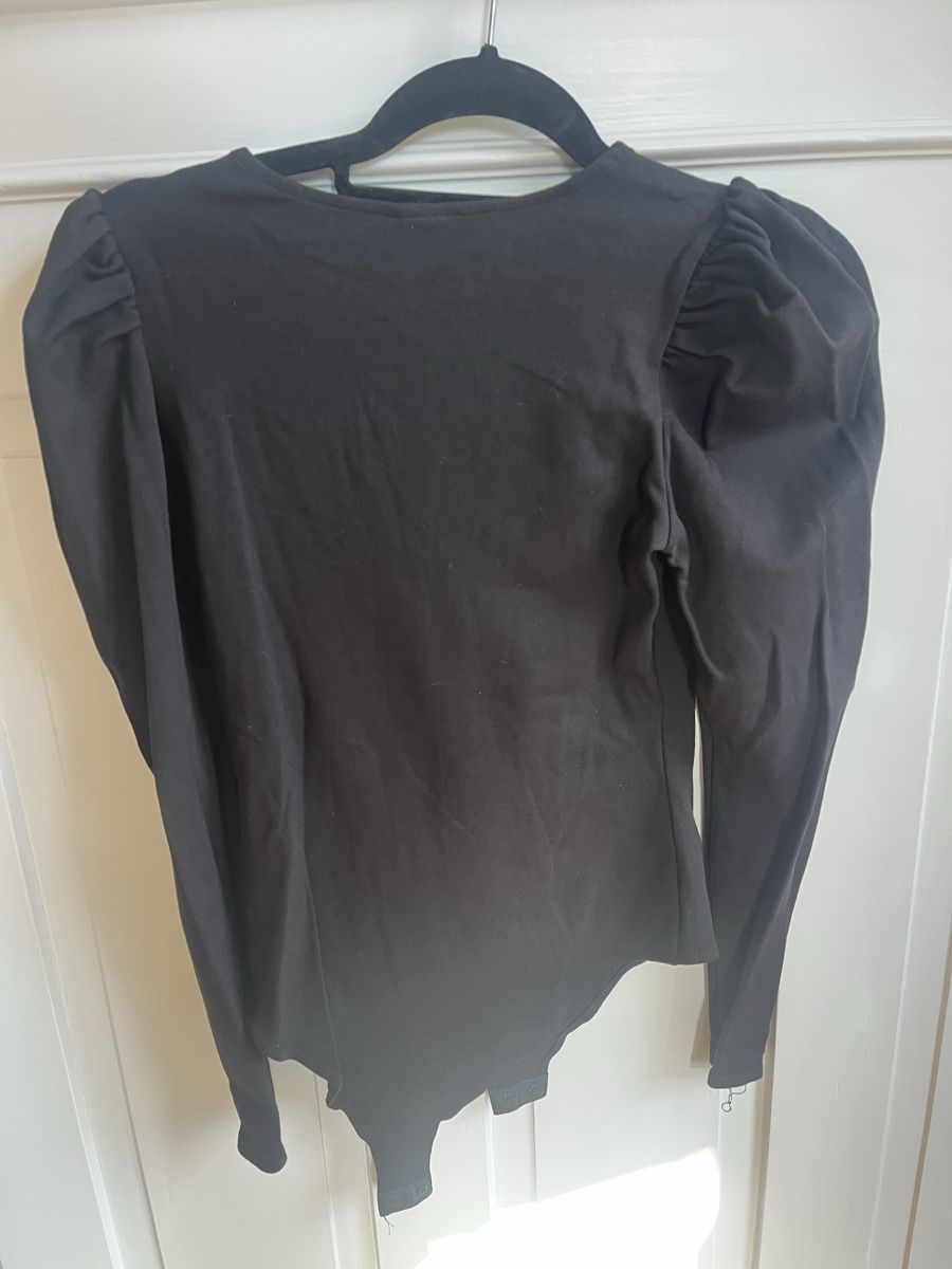 H&M Top: H&M body – Usato da Zürich venduto da cat_rsn7 2