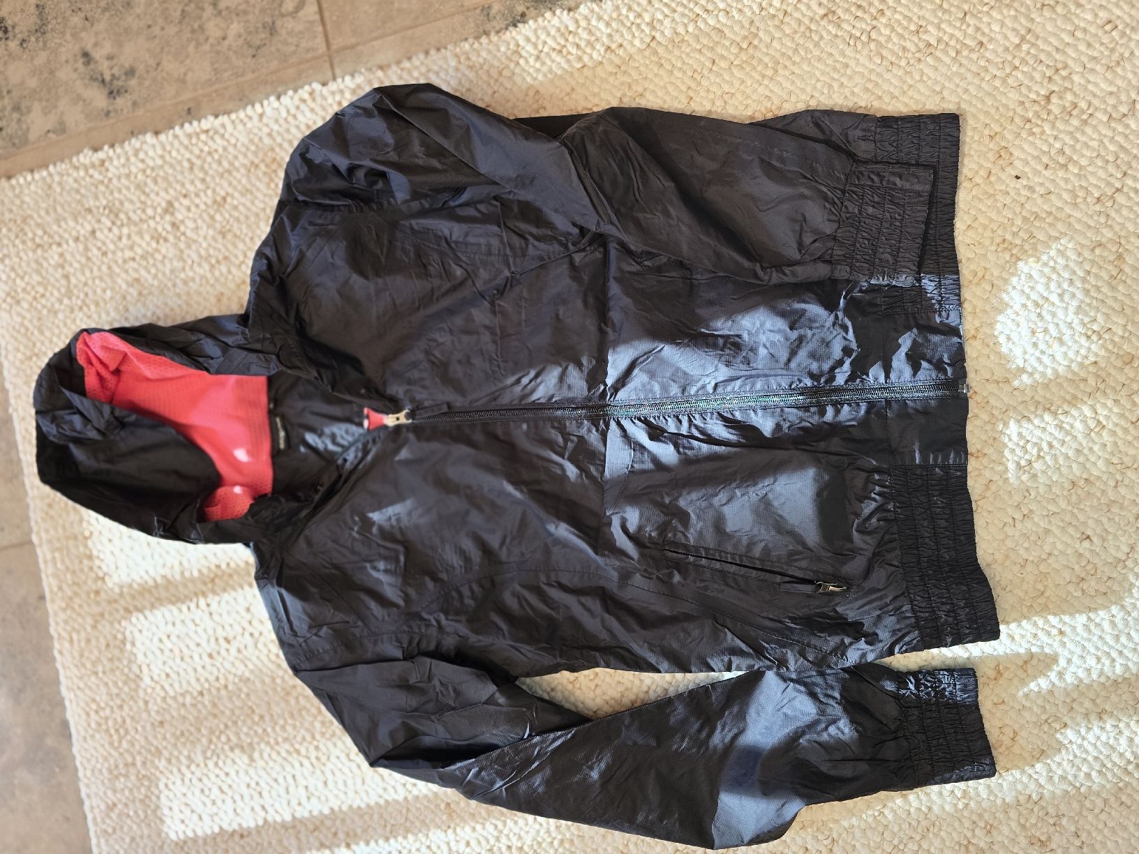 Vestes: Regenjacke – D'occasion à Herisau par ylb_dxc8