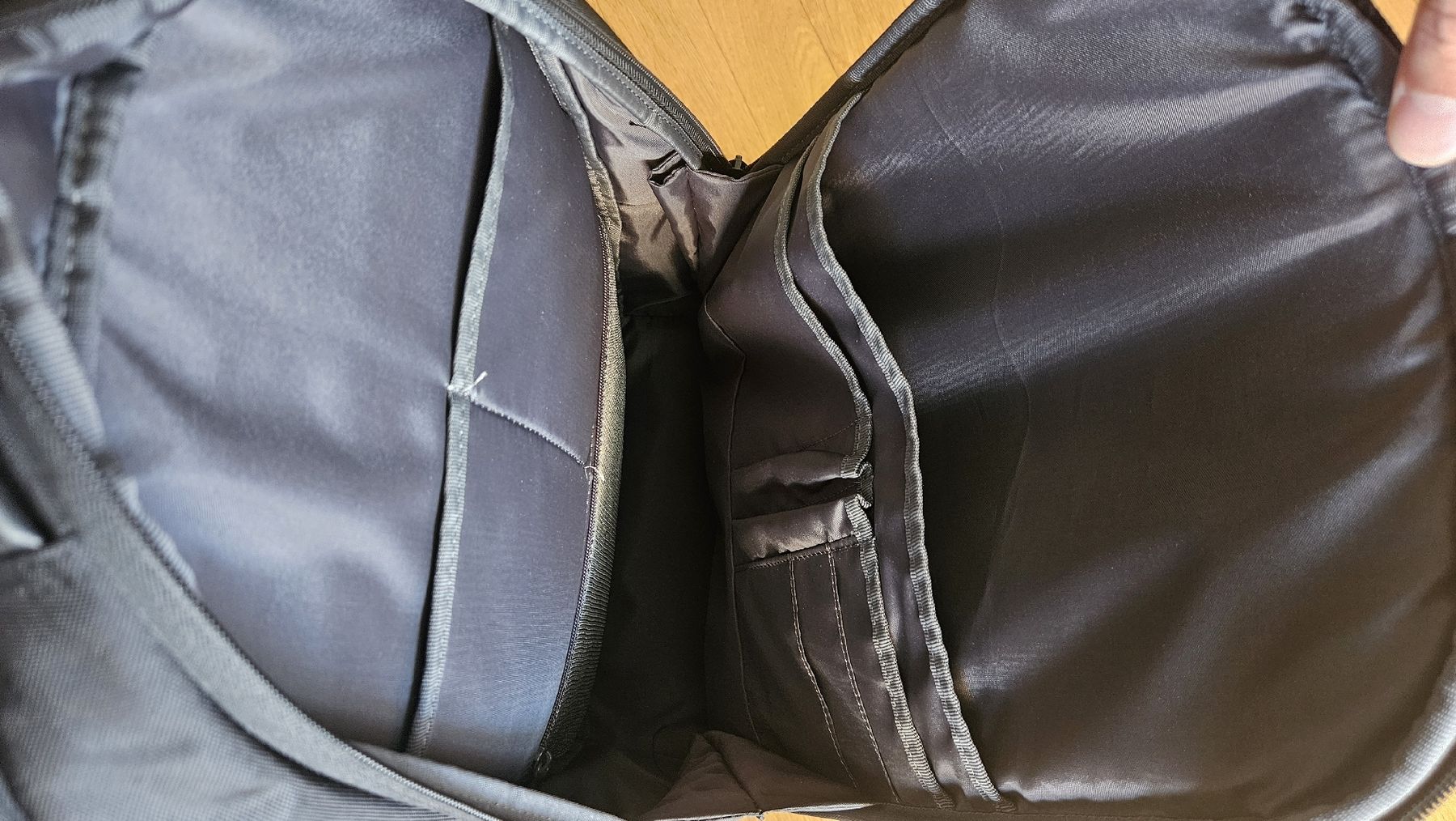 Lenovo Rucksäcke: ThinkPad Backpack Laptop Bag – Neu (gemäss Beschreibung) aus Zug von diana.bee 2