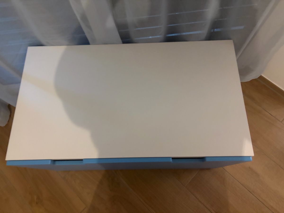 Ikea Cassapanche: IKEA Stuva Truhe blau/weiss, Kindermöbel – Usato da Zürich venduto da marina76 2