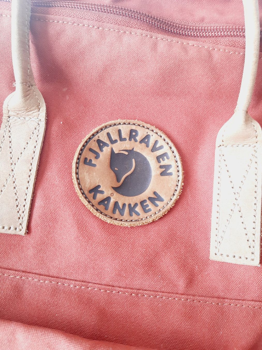 Fjällräven Zaini: FJALLRÄVEN kanken no. 2 Rot – Usato da Winterthur venduto da Je. 6