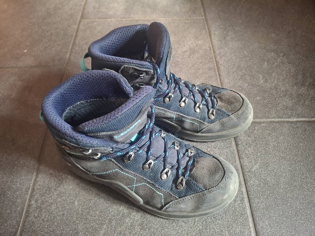Damenschuhe: Wanderschuhe Gr.37 – Gebraucht aus Reutigen von Anita1234