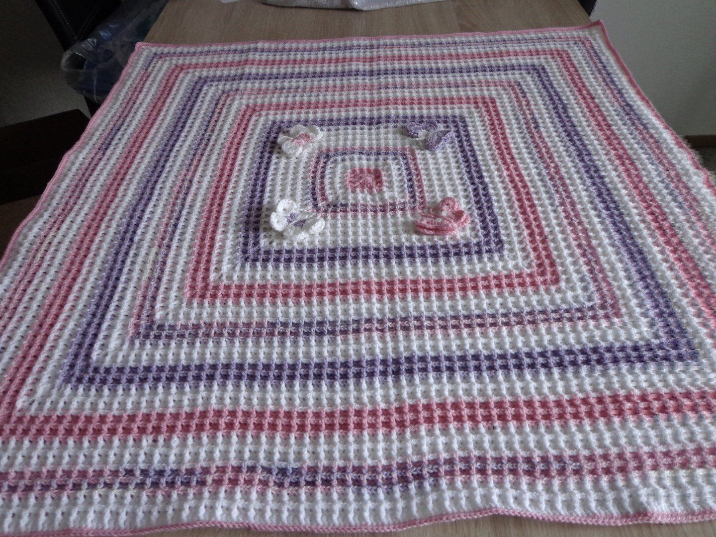 Coperte: BABYDECKE SCHMETTERLINGE IN 3D – Nuovo (secondo la descrizione) da Kreuzlingen venduto da Ylay