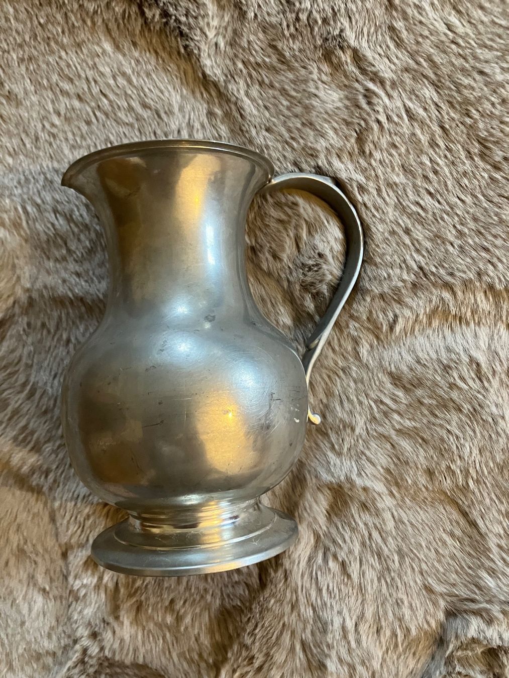 Caraffe: Carafe * En étain – Usato da St-Triphon venduto da chamaclinea 1