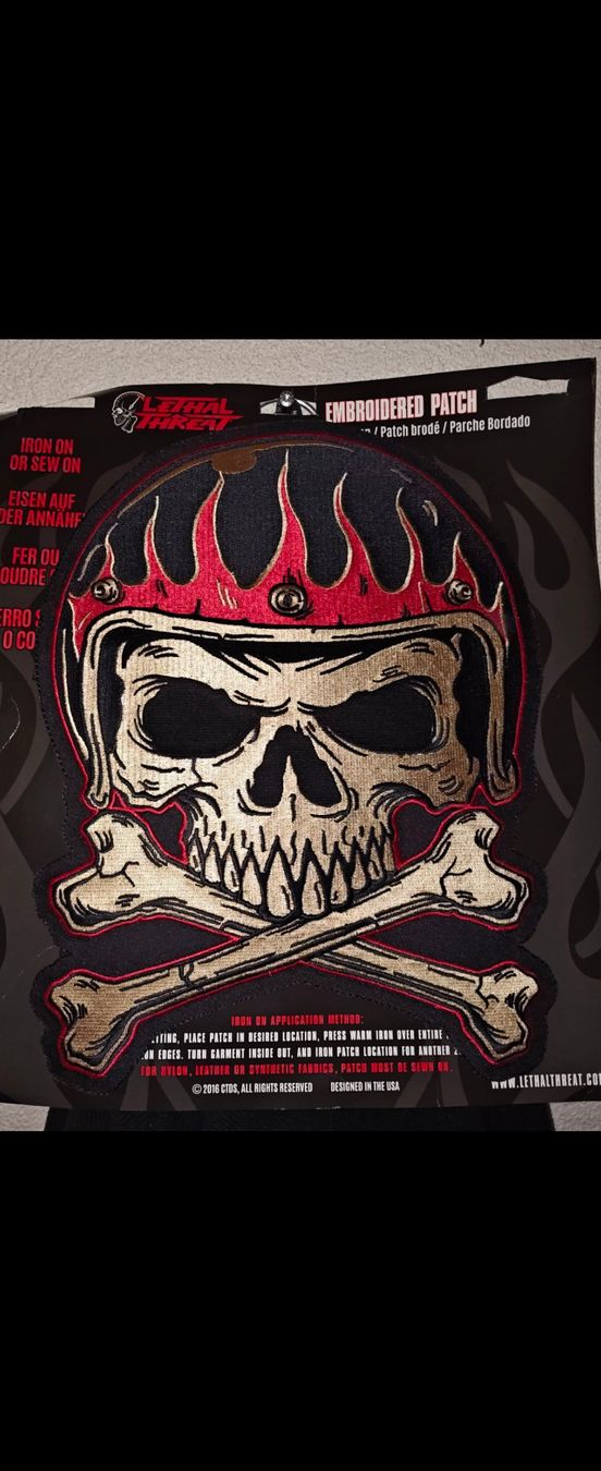 Toppe: Back Patch Skull für Biker Kutte – Usato da Pfaffnau venduto da ThomaLuzern