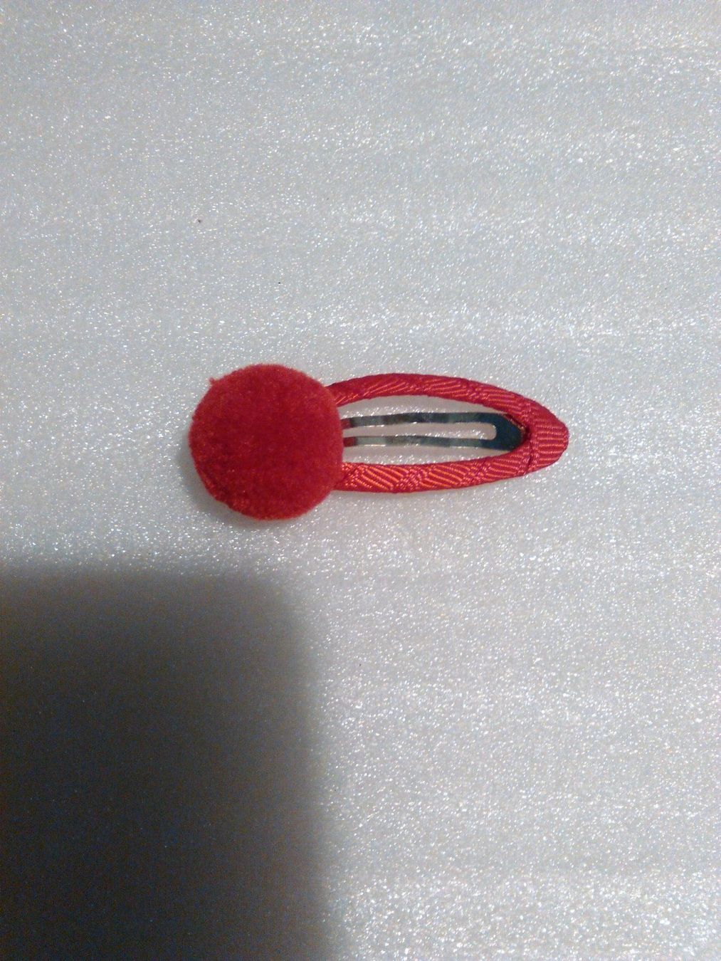 Accessori per capelli: HAARKLIPS;MIT EINE KÜGEL UND STOFF;rot – Nuovo (secondo la descrizione) da Basel venduto da bijoutrie_4 5