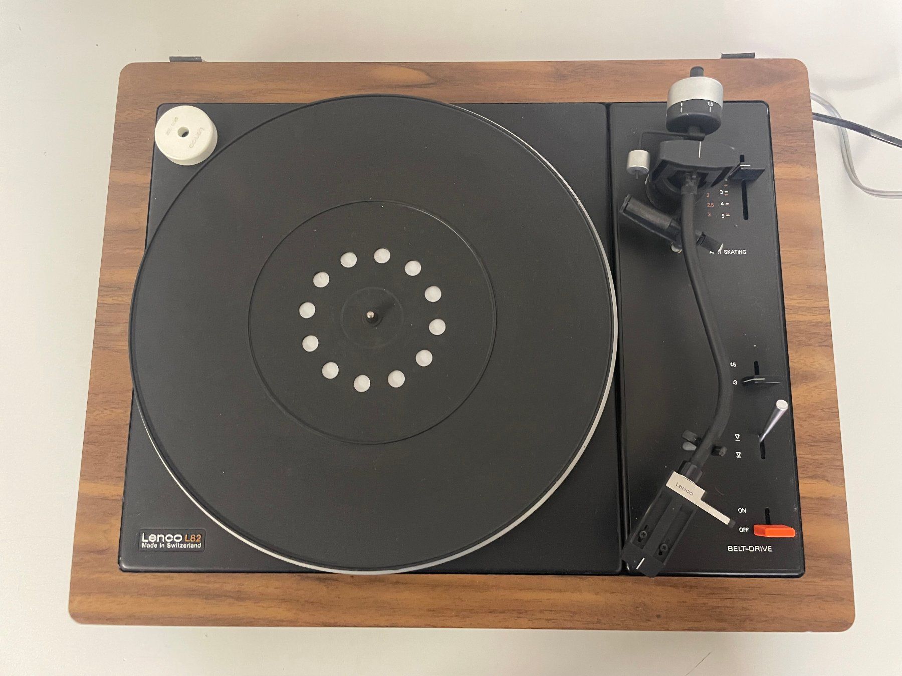 Lenco Tourne-disques: tourne disque Lenco L 82 – D'occasion à La Croix (Lutry) par netrajet 1