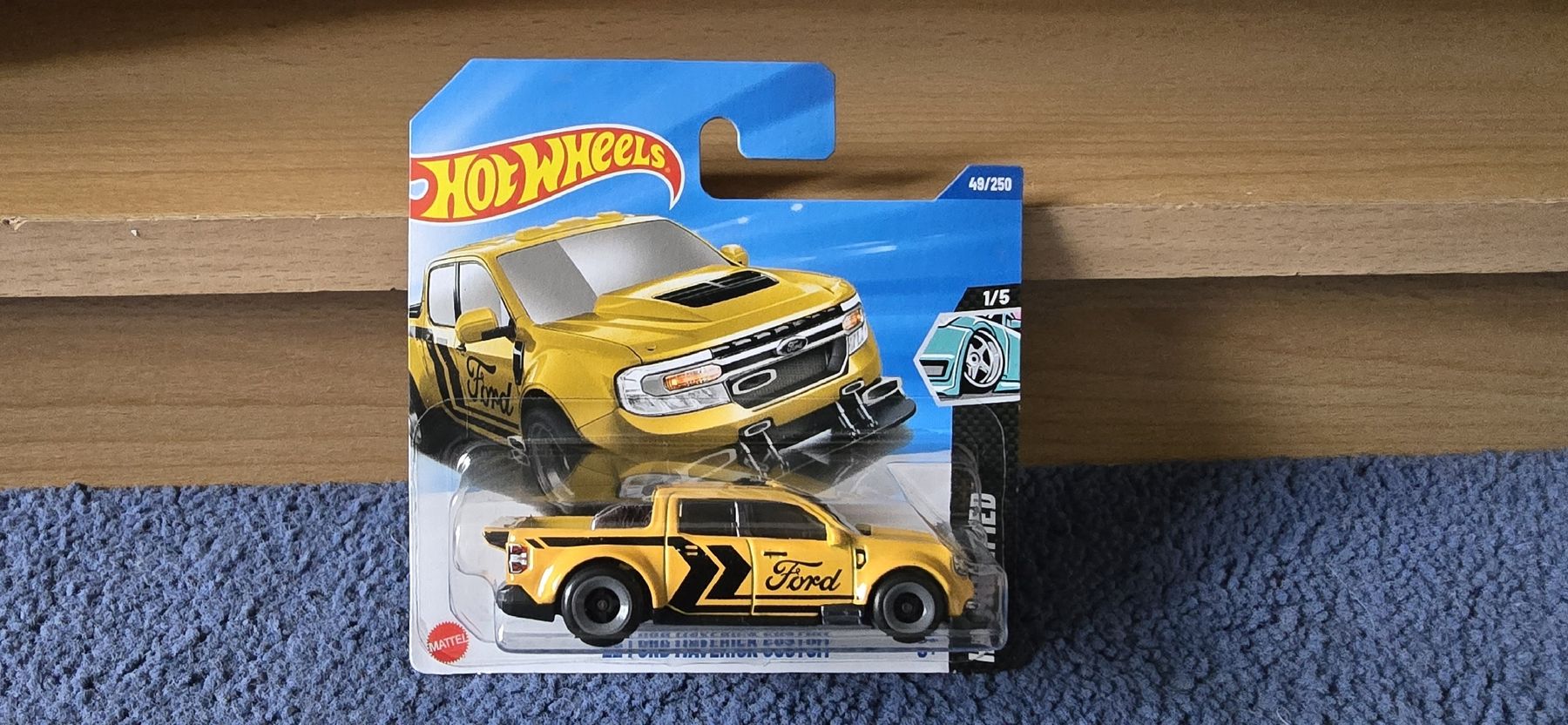 Hot Wheels Modellini d'auto: 2022 Ford Maverick Custom – Nuovo e nell'imballaggio originale da Merligen venduto da SwissMini27