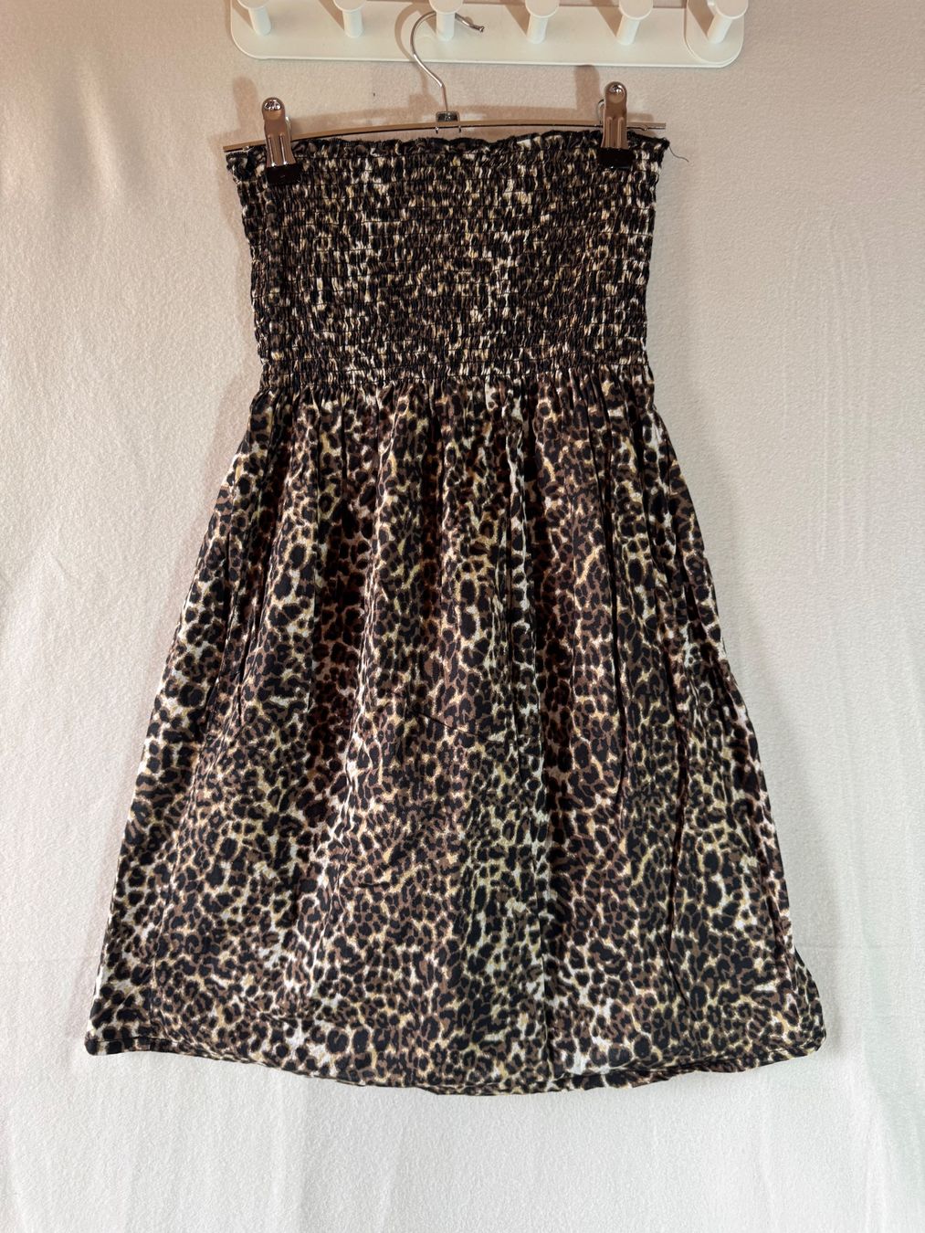 Vestiti: Kleid oder Rock im Leopardenprint Gr. S – Usato da Grosswangen venduto da second_hand_dress 4