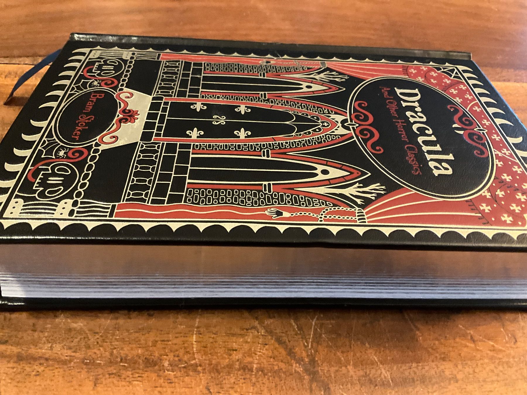 Libri: Dracula , Bram Stoker book – Usato da Avenches venduto da Lactobacille 1