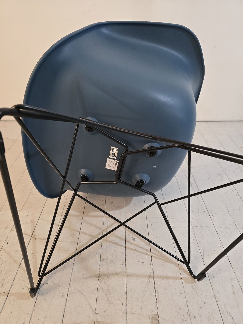 Vitra Stühle: Eames VITRA cats cradle original  – Neu (gemäss Beschreibung) aus Untersiggenthal von babette0815 4