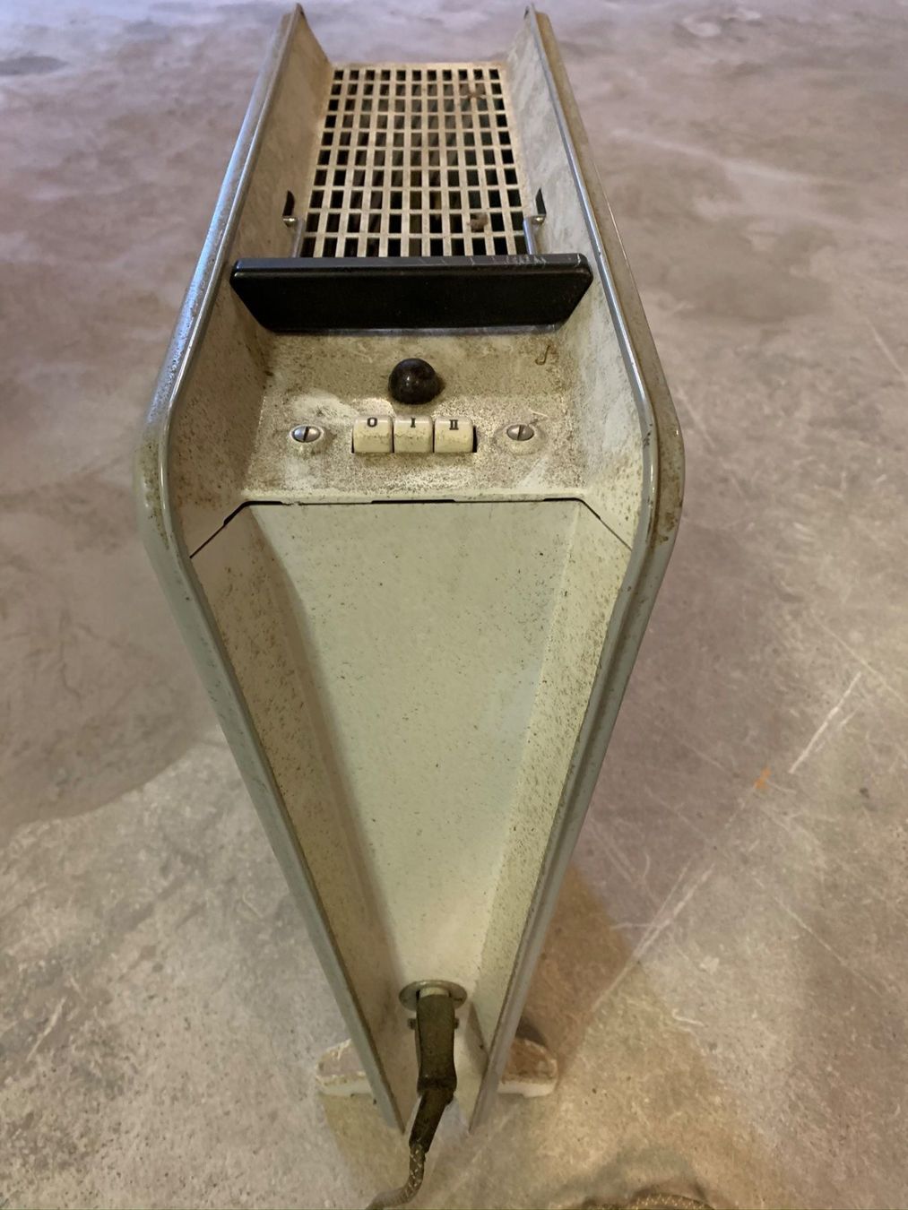Jura Heizgeräte: Antiker Elektro Heizstrahler – Gebraucht aus Urnäsch von Mafre1949 2