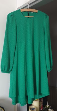 Nakuro schönes grünes Kleid Gr. S