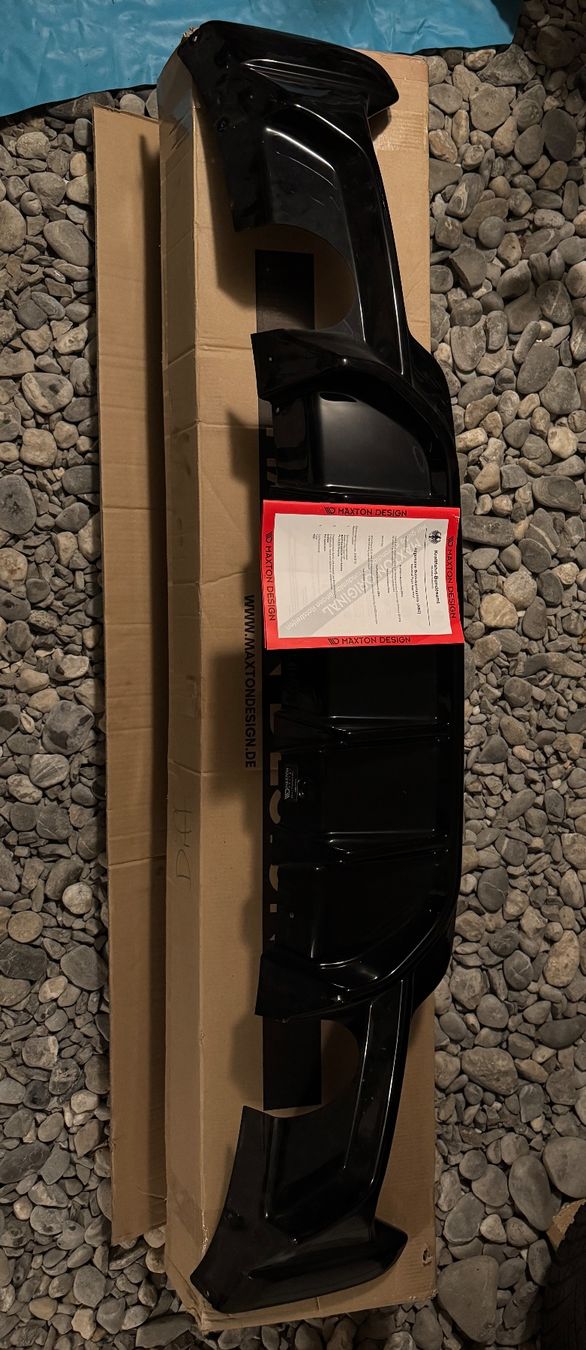 BMW Toutes les pièces auto: Maxton Design Diffuser für 4er BMW mit ABE – D'occasion à Buchs SG par Joel_ 1