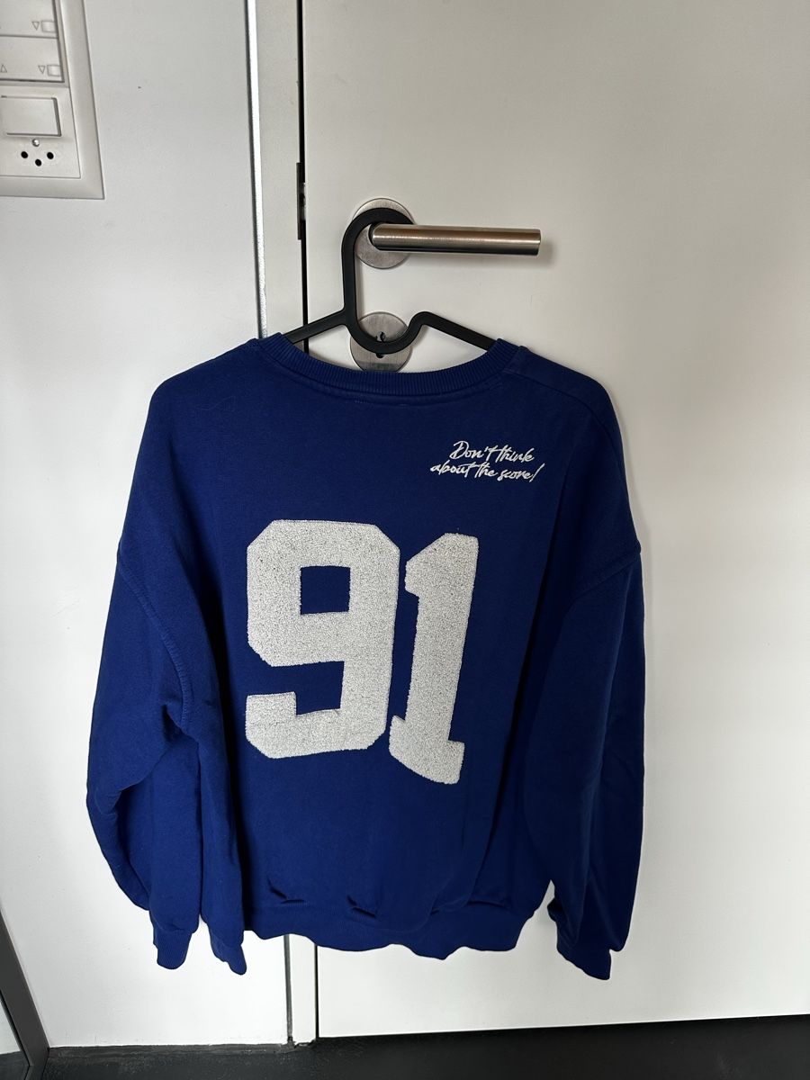 Pull&Bear Pulls & Sweat-shirts: Dunkelblauer Pullover – D'occasion à Romanshorn par laa_279h 1