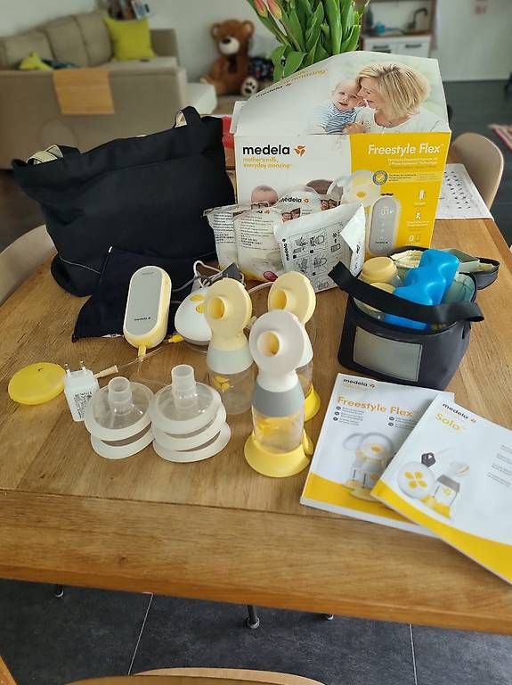 Accessori per l’allattamento: Tiralatte Medela  Freestyle Flex + Solo  – Usato da Tesserete venduto da sar_rt6f