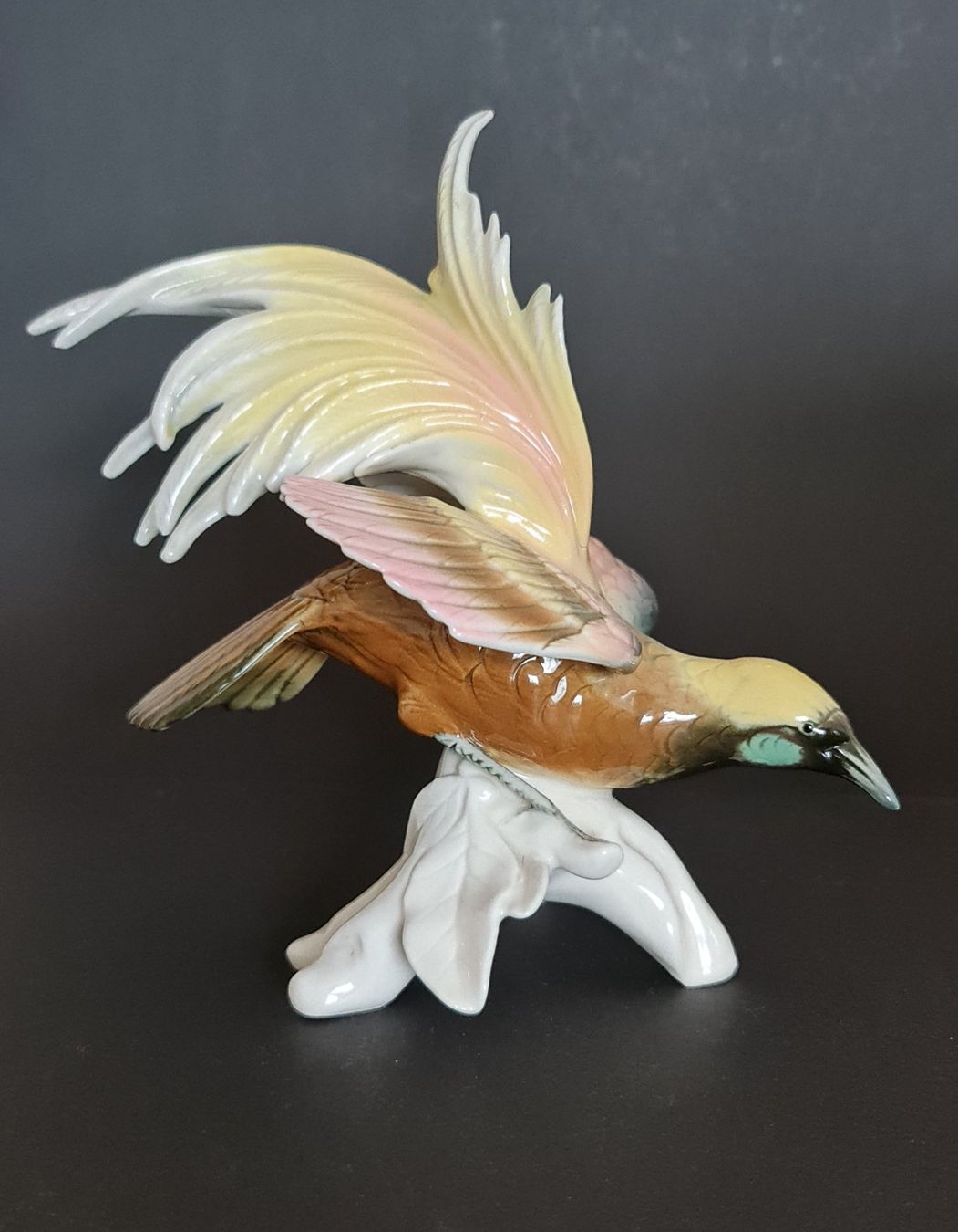Karl Ens Statuette: Ens Paradiesvogel – Usato da Horgen venduto da Ne19 3