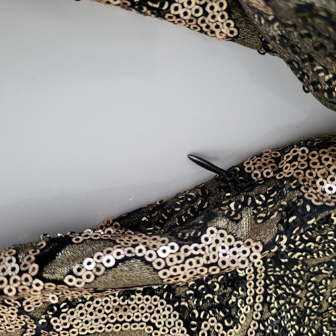 Vestiti: Cockteilkleid grösse S (Artikelnummer 2) – Nuovo (secondo la descrizione) da Wangen ZH venduto da Macle 2