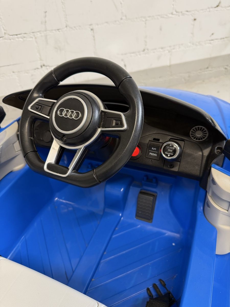 Veicoli per bambini: Audi TT RS Elektroauto mit Fernbedienung – Nuovo (secondo la descrizione) da Richenthal venduto da Megilein95 8
