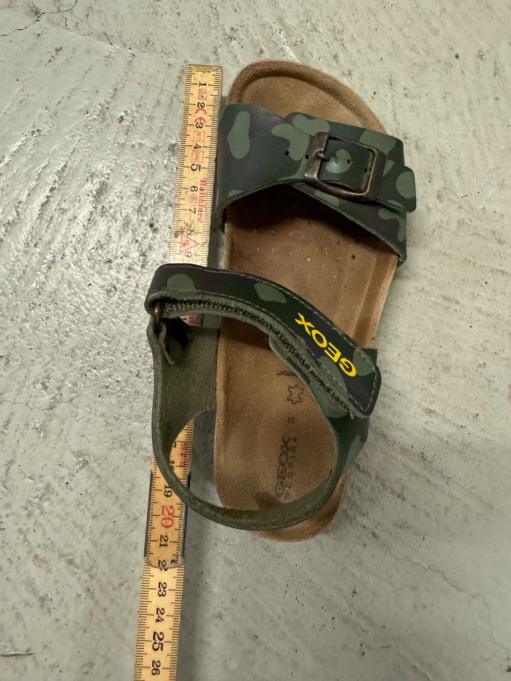 Geox Scarpe per ragazzi: Riemensandalen von GEOX Gr. 32 – Usato da Ennetbaden venduto da Katiusia 5