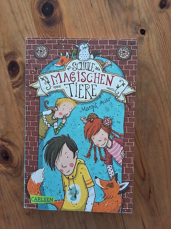 Libri: Die Schule der magischen Tiere Band 1  – Usato da Gipf-Oberfrick venduto da nic_wpq5