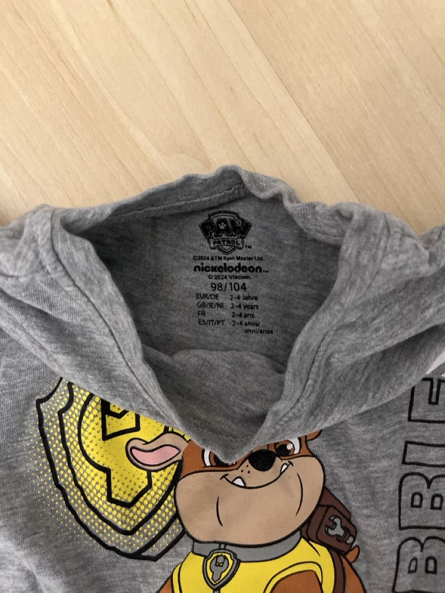 Ensembles coordonnés: Pullover und Langarm-Shirt Grösse 98/104 – D'occasion à Herznach par Leimsa 1