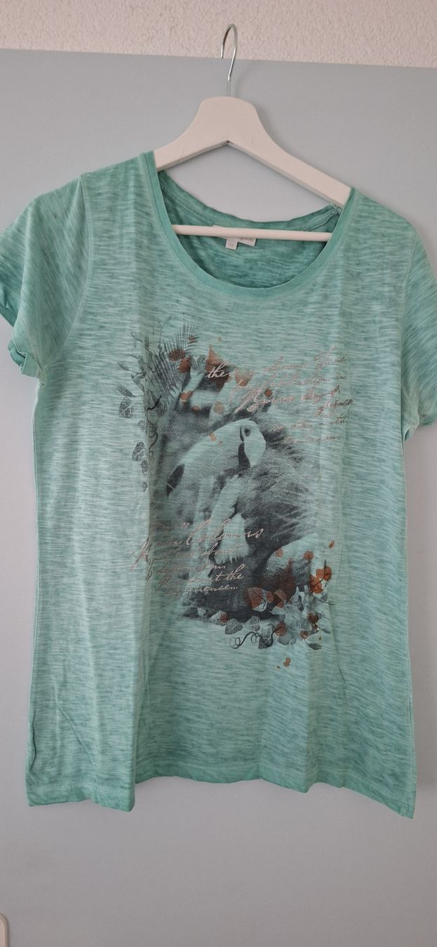 T-shirt: Damen T-Shirt Gr. M – Usato da Schwyz venduto da cla_8w6t