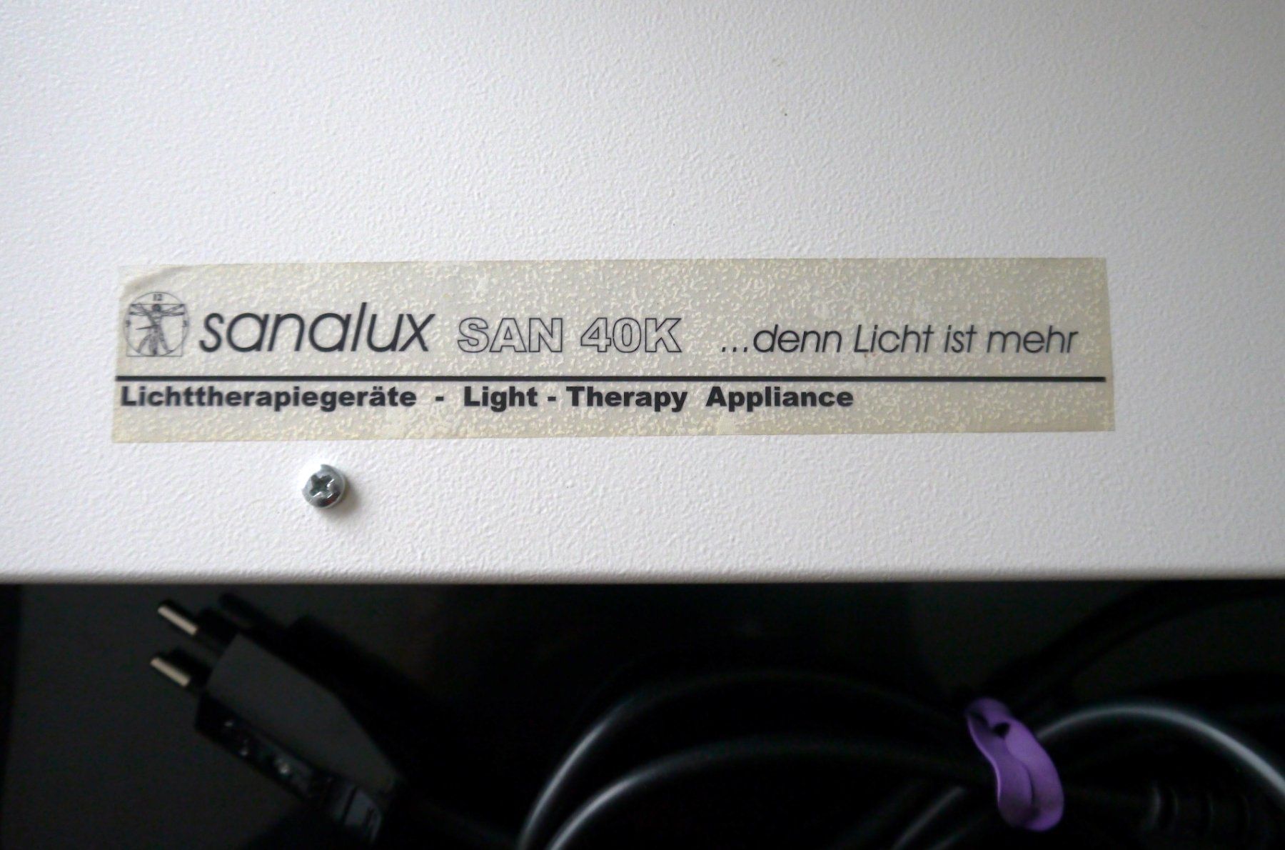 Attrezzature mediche: Sanalux SAN40K (diverses maladies) – Usato da Porrentruy venduto da Danreisende 1