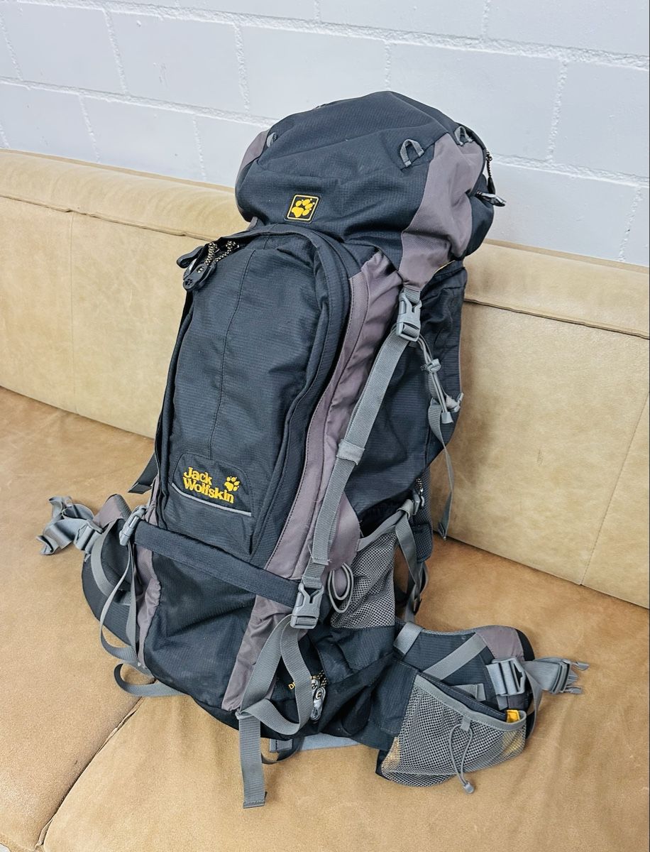 Jack Wolfskin Zaini: Jack Wolfskin Rucksack – Usato da Sempach venduto da SwissRidy89 1