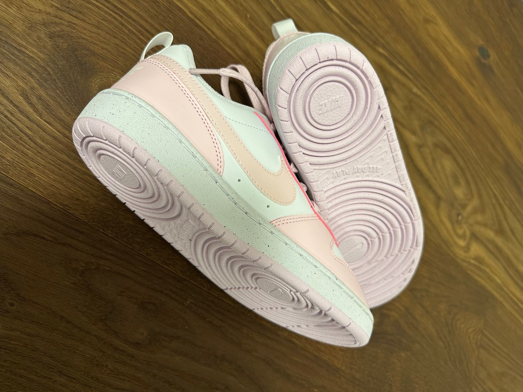 Nike Scarpe per ragazze: NEU Nike Turnschuhe Grösse 38 – Nuovo e nell'imballaggio originale da Brunnen venduto da annitime 3