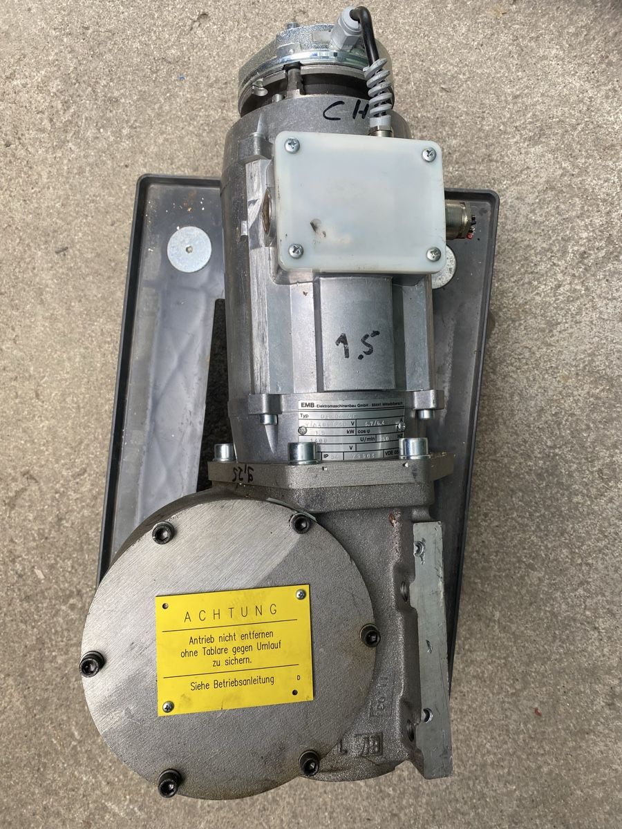 Motori: Elektromotor Getriebe von EMB – Usato da Oetwil am See venduto da sad_y5gf 6