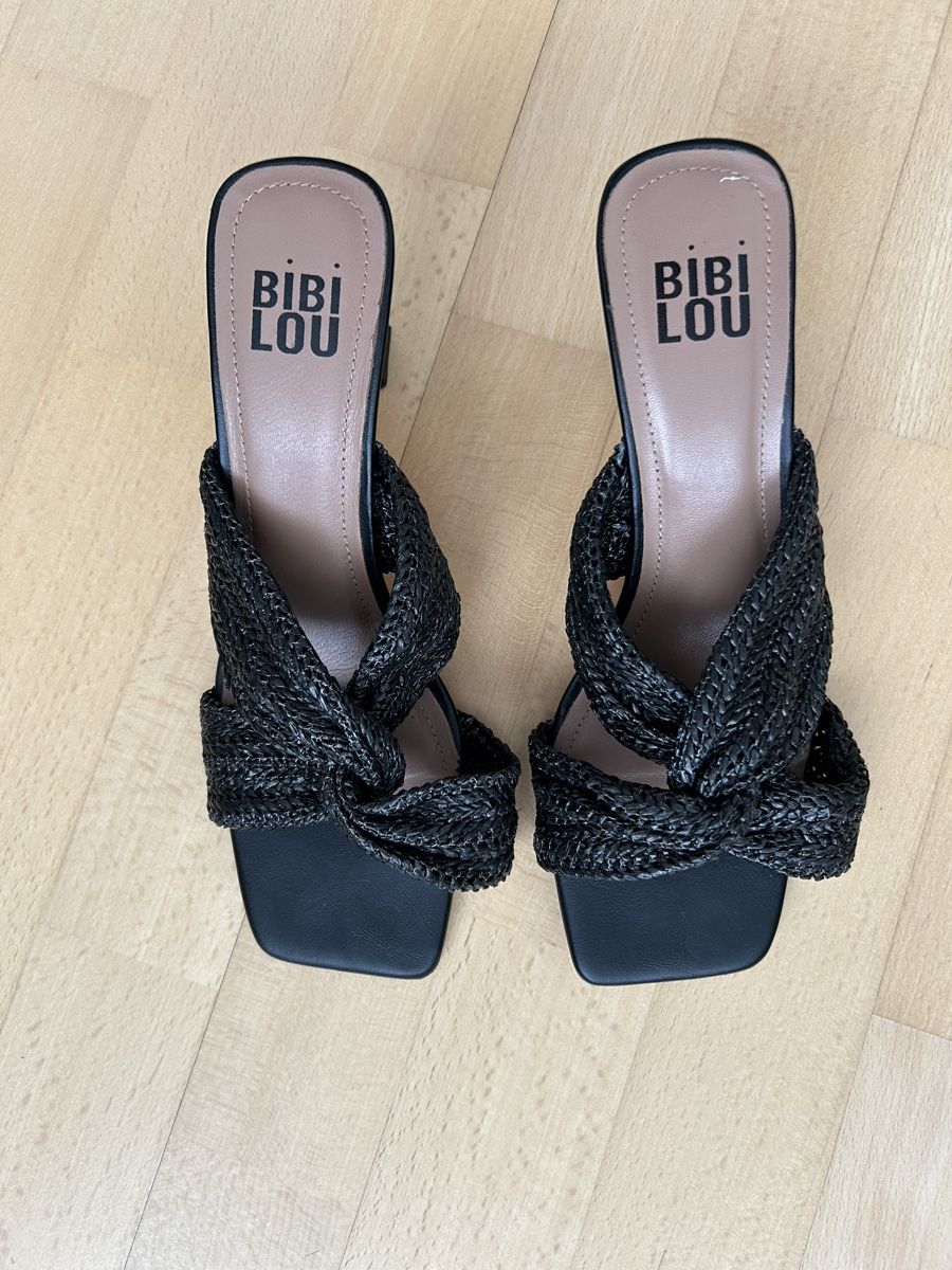 Scarpe da donna: Schlüpfer-Sandale schwarz Bibi Lou, Gr. 39 – Usato da Reinach BL venduto da meinstil 1
