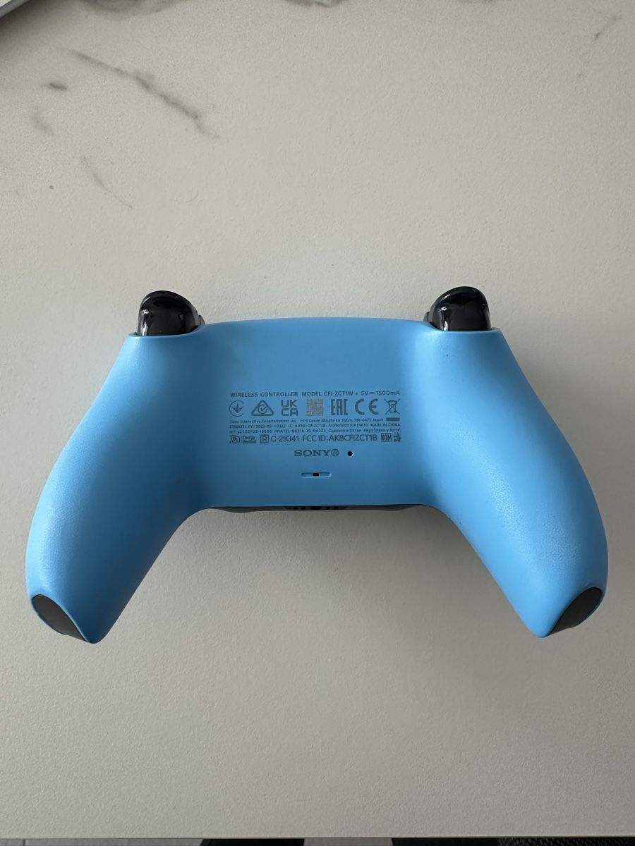Sony Consoles: PS5 + 1 Controller & EA FC25 – D'occasion à Dällikon par deanderalex 3