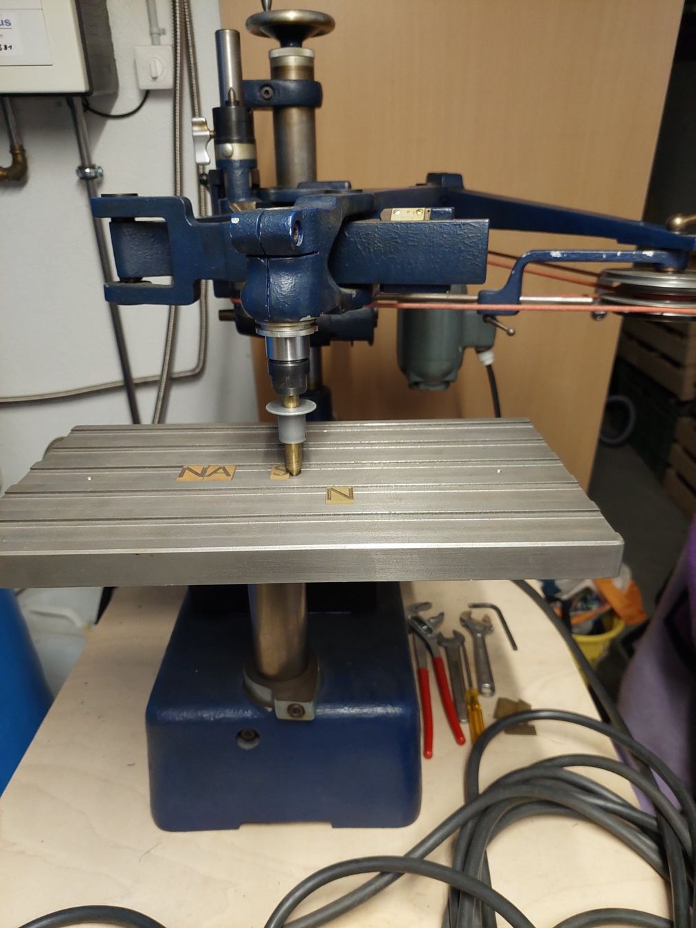 Alle Maschinen: 3-D-Graviermaschine "Kuhlmann" – Gebraucht aus Nürensdorf von  2