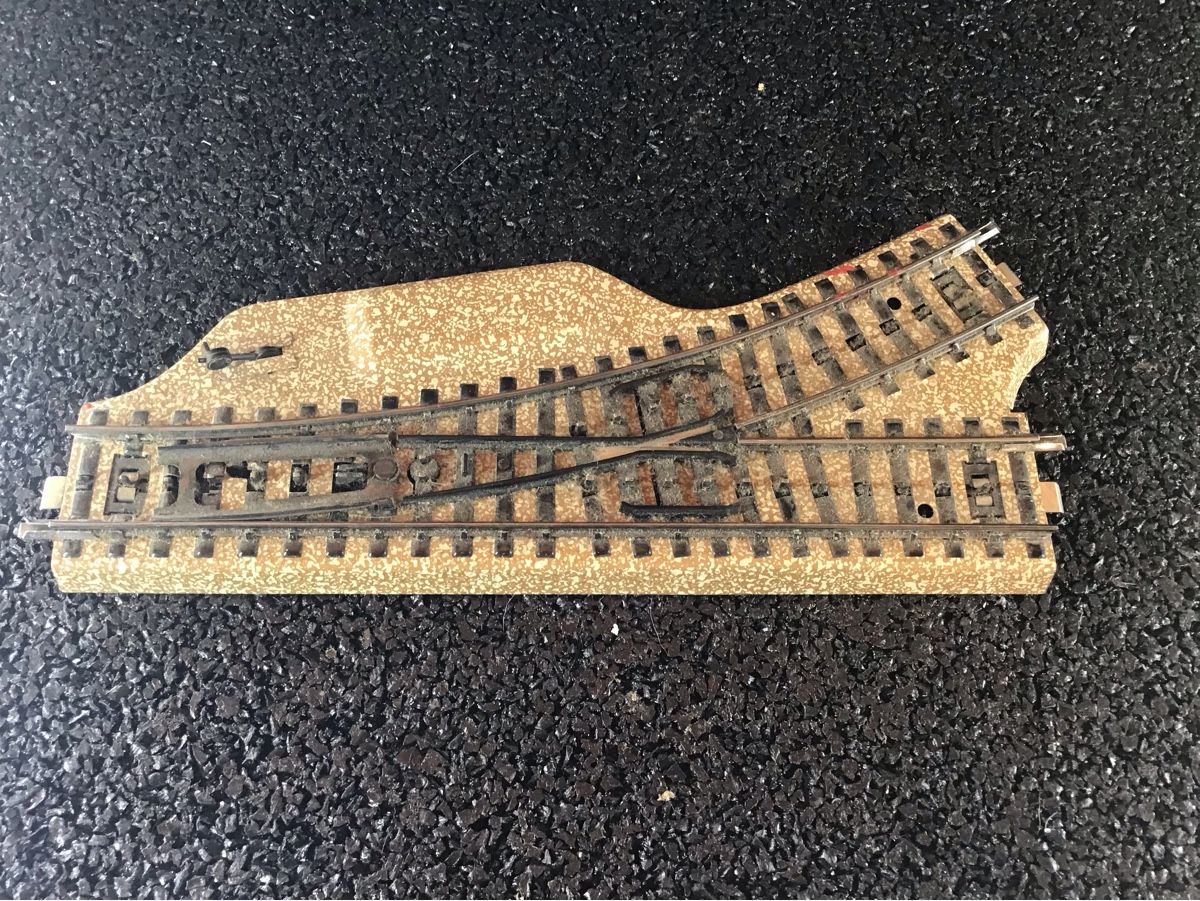 Märklin Modellini di ferrovie: MÄRKLIN ABZWEIG GELEISE  – Usato da Männedorf venduto da Spezial-Modelle