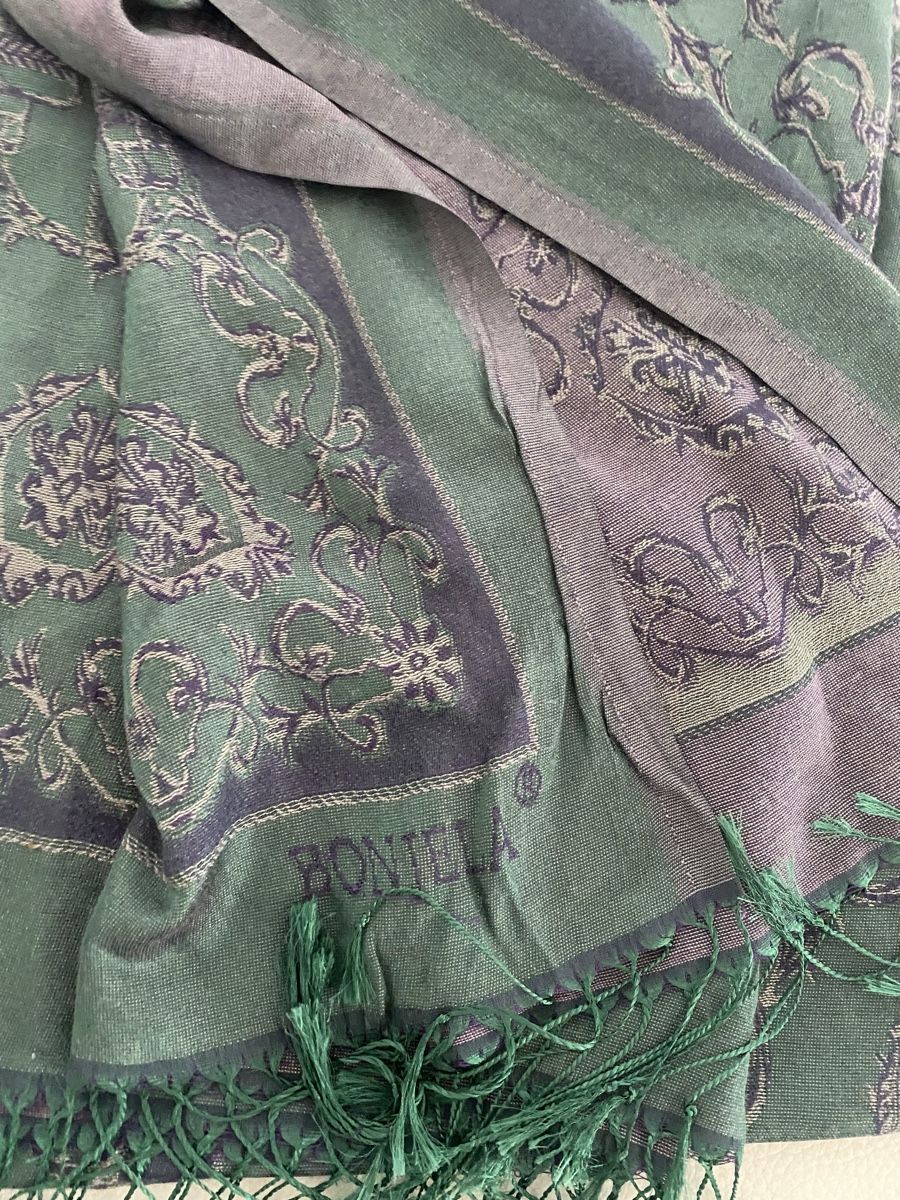 Foulard & Sciarpe: Seiden Schal 🌸 – Usato da Opfikon venduto da Luis144 9