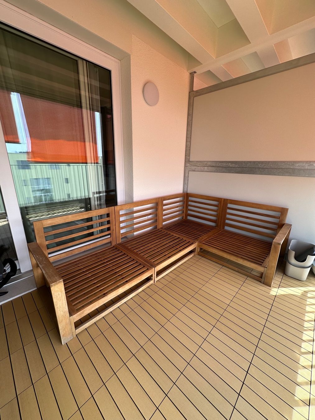 Beliani Divani: Beliani Lounge-Ecksofa inkl. Lounge-Tisch – Usato da Zollikofen venduto da cherry.p 4