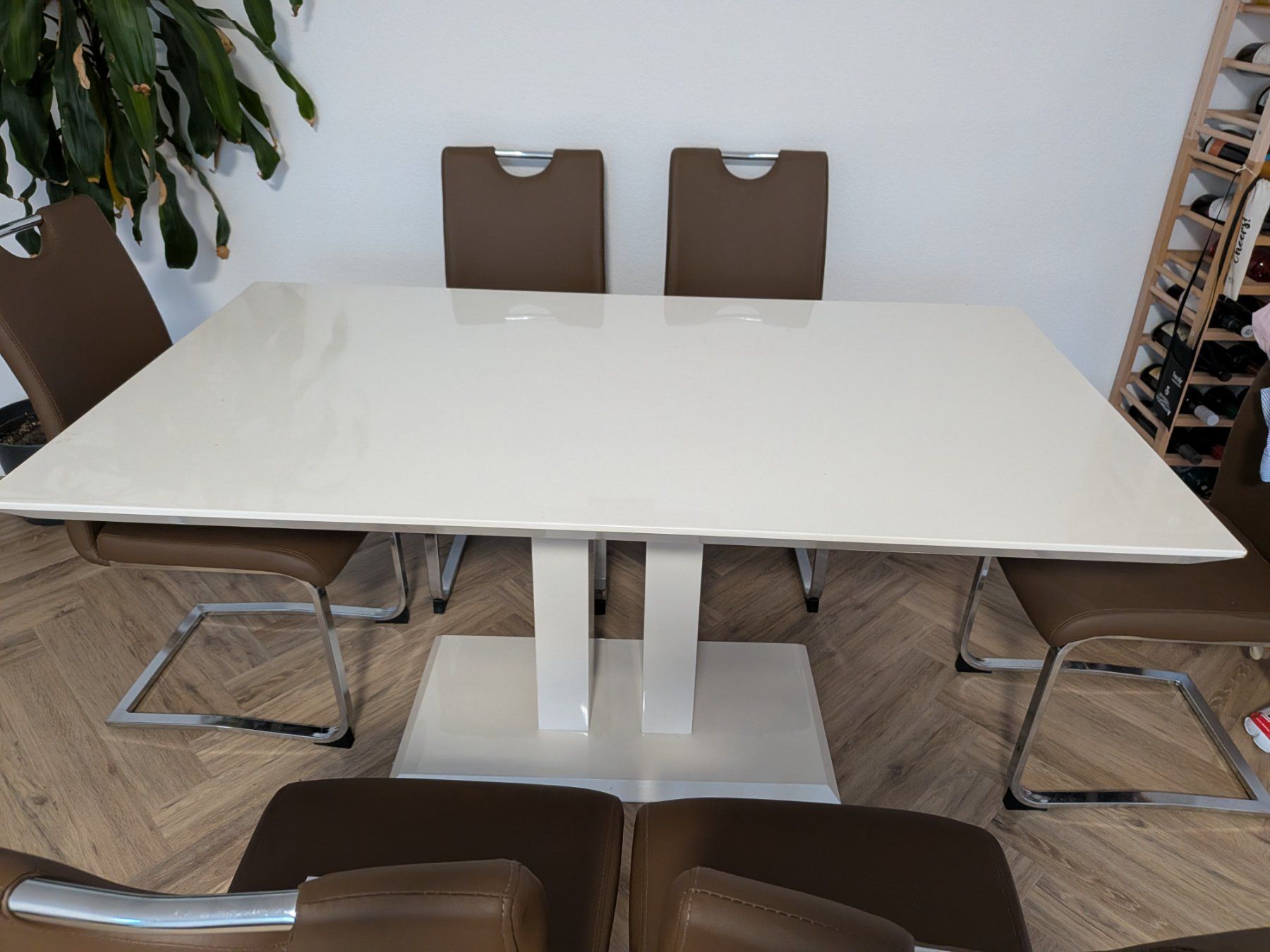Tische: Esstisch – Gebraucht aus Winterthur von nor_5bcx