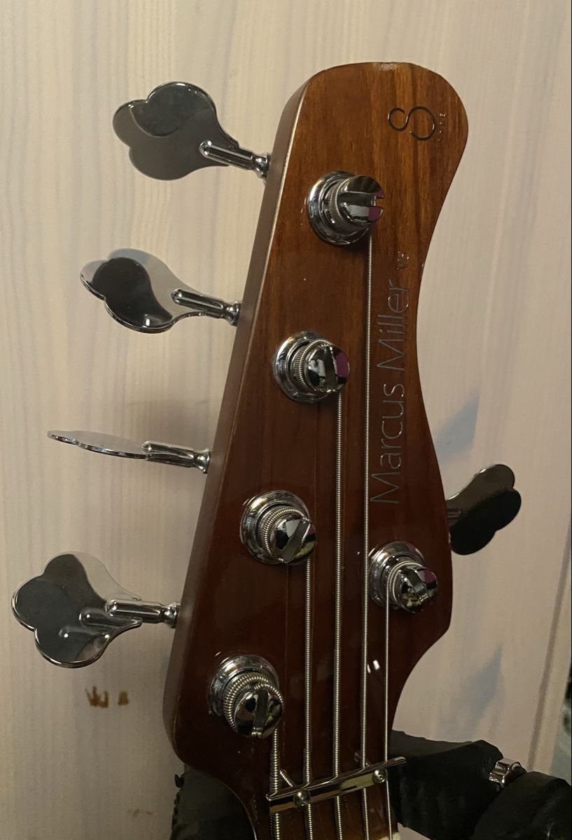 Strumenti musicali: Sire V5-5 Alder NT – Usato da Fey venduto da Noly_zzm9 2