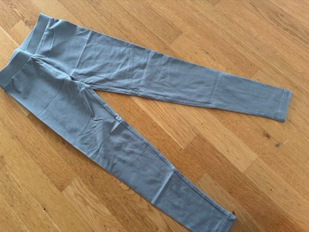 Neue Kids-Alive Leggins für Mädchen Grösse 140