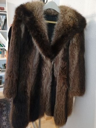 Elegante Pelzjacke, Waschbär